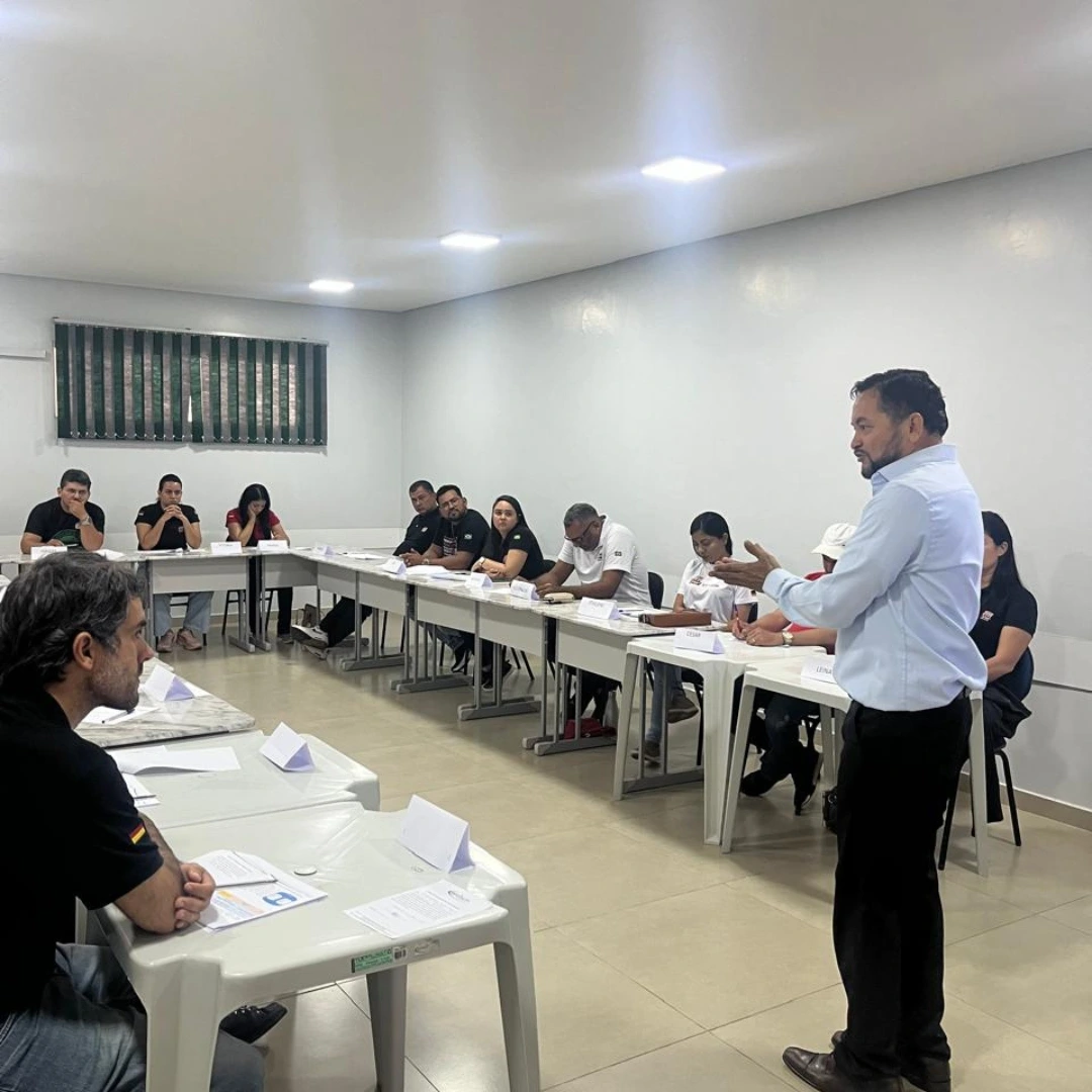 Treinamento em sala Leoncio